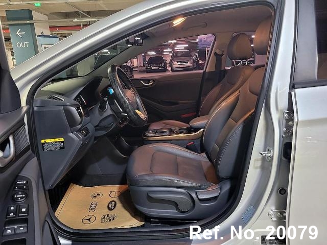  Hyundai / Ioniq Stock No. 20079